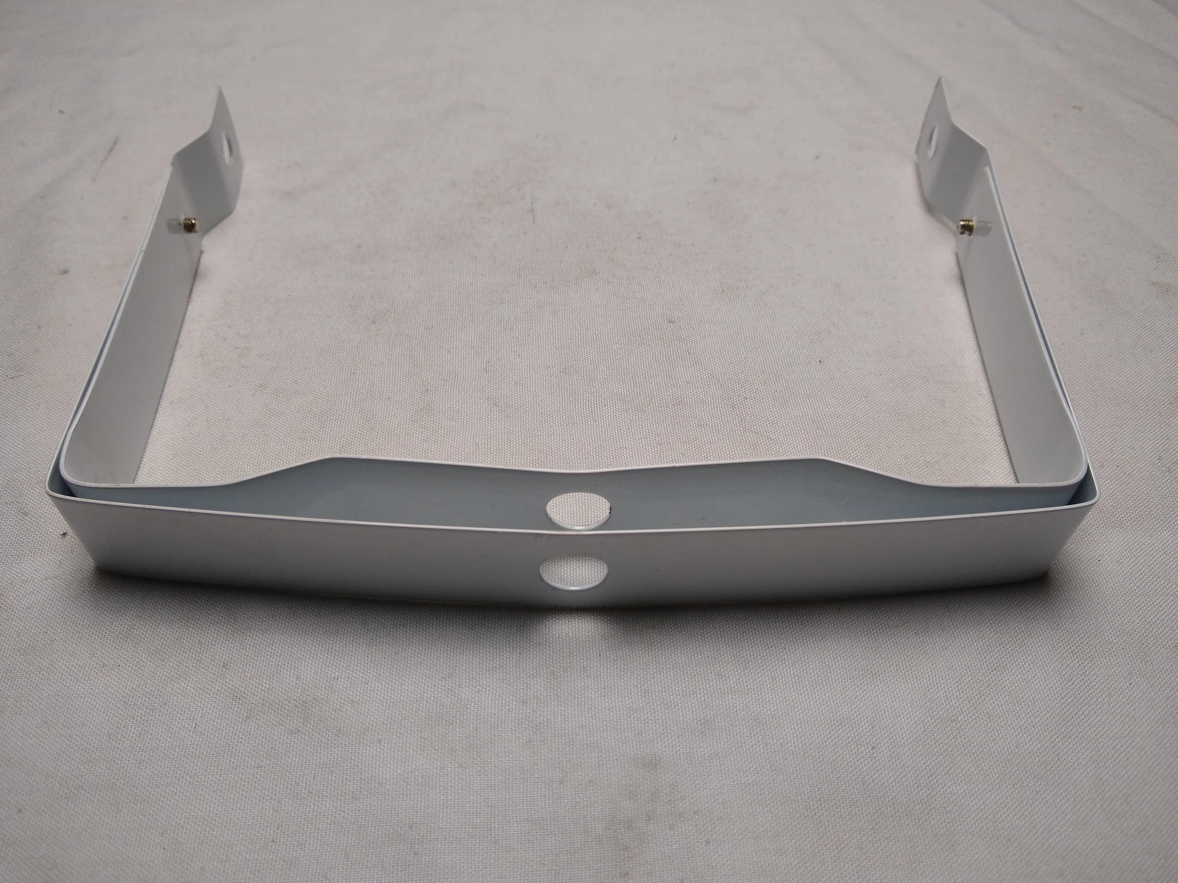BATTERY PAR 50 BRACKET WHITE